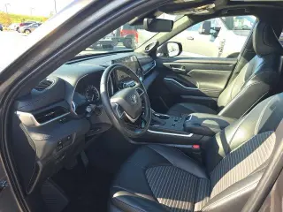 Toyota Highlander 2023 XSE 4dr SUV