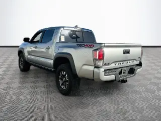 Toyota Tacoma 2023 4x4 TRD Pro 4dr Double Cab 5.0 ft SB 6M