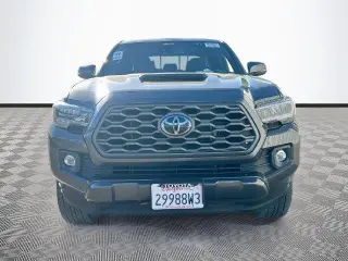Toyota Tacoma 2023 4x2 TRD Deporte 4puertas Cabina Doble 5.0 ft SB