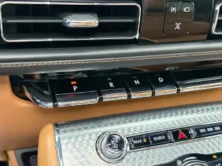 Lincoln Aviator 2023 AWD Black Label 4dr SUV