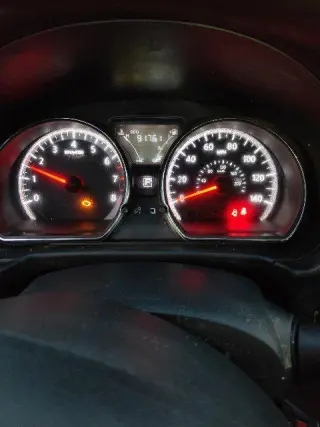 Nissan Versa 2018 S 4dr Sedán