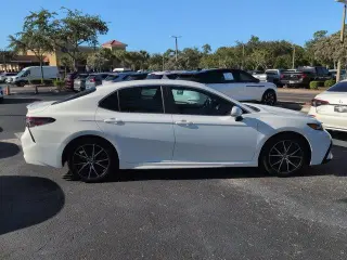Toyota Camry 2023 SE 4dr Sedán