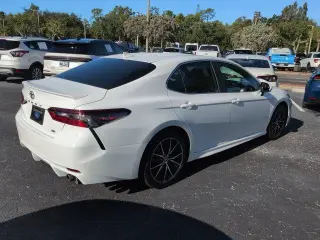 Toyota Camry 2023 SE 4dr Sedán