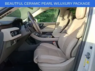 Lincoln Aviator 2023 AWD Reserve 4dr SUV