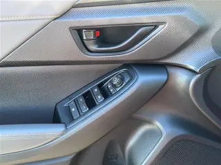Subaru Crosstrek 2024 con transmisión automática de cuatro ruedas y Wilderness, 4 puertas, Crossover