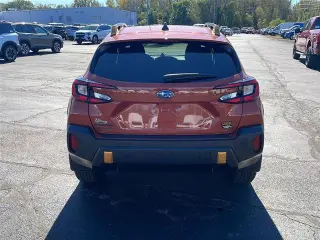 Subaru Crosstrek 2024 con transmisión automática de cuatro ruedas y Wilderness, 4 puertas, Crossover