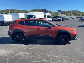 Subaru Crosstrek 2024 con transmisión automática de cuatro ruedas y Wilderness, 4 puertas, Crossover