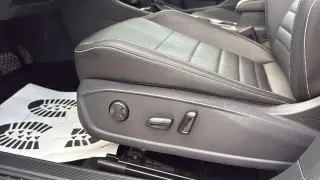 Volkswagen Jetta 2023 SE 4dr Sedán