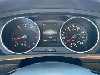 Volkswagen Tiguan 2019 con tracción en las cuatro ruedas SE 4Motion 4dr SUV