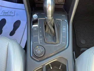 Volkswagen Tiguan 2019 con tracción en las cuatro ruedas SE 4Motion 4dr SUV