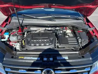 Volkswagen Tiguan 2019 con tracción en las cuatro ruedas SE 4Motion 4dr SUV