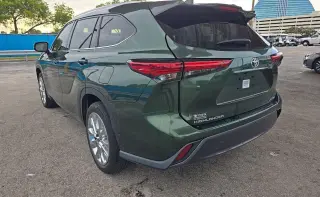 Toyota Highlander 2023 Limited 4 SUV