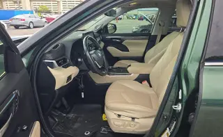 Toyota Highlander 2023 Limited 4 SUV