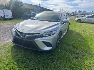 Toyota Camry 2020 SE 4dr Sedán