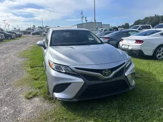 Toyota Camry 2020 SE 4dr Sedán