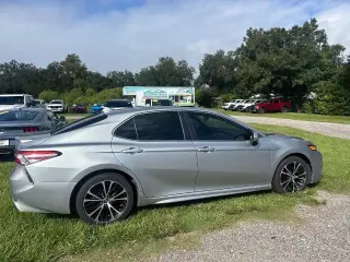 Toyota Camry 2020 SE 4dr Sedán