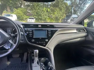 Toyota Camry 2020 SE 4dr Sedán