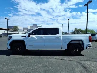 GMC Sierra 1500 2022 4x4 Elevation 4dr Crew Cab 5.8 ft. SB