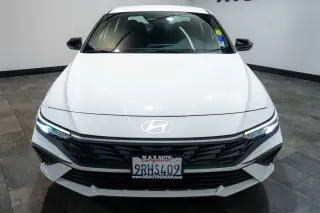 2025 Hyundai Elantra