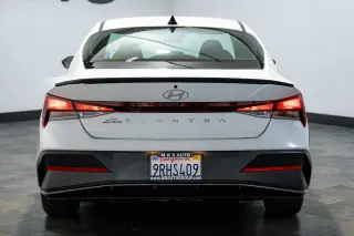 2025 Hyundai Elantra