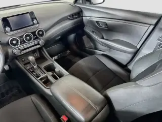 Nissan Sentra 2025 S Sedán 4 puertas