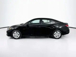 Nissan Sentra 2025 S Sedán 4 puertas