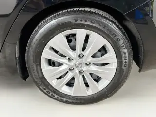 Nissan Sentra 2025 S Sedán 4 puertas