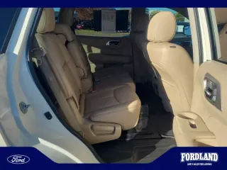 Nissan Pathfinder 2017 4x4 S 4dr SUV