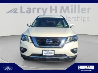 Nissan Pathfinder 2017 4x4 S 4dr SUV
