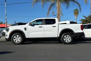 Ford Ranger 2025 4x2 XL 4 puertas SuperCrew 5,0 ft. SB