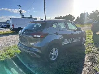 Nissan Kicks 2023 S 4dr Crossover