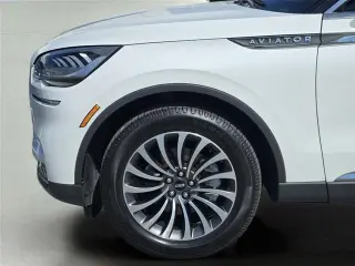 Lincoln Aviator 2022 Reserve 4dr SUV