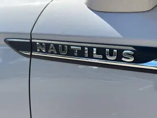 Lincoln Nautilus 2023 Standard 4dr SUV