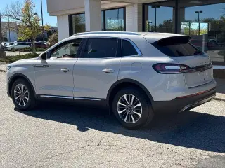 Lincoln Nautilus 2023 Standard 4dr SUV