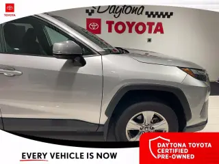 Toyota RAV4 2024 XLE SUV de 4 puertas
