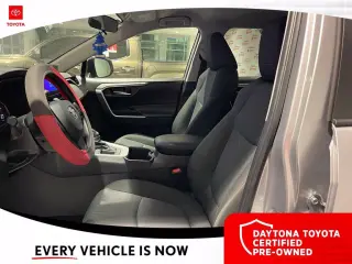 Toyota RAV4 2024 XLE SUV de 4 puertas