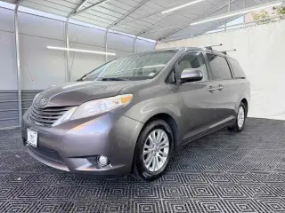 2013 Toyota Sienna