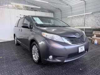 2013 Toyota Sienna