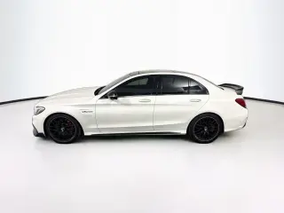 Mercedes-Benz Clase C 2018 AMG C 63 S 4dr Sedán