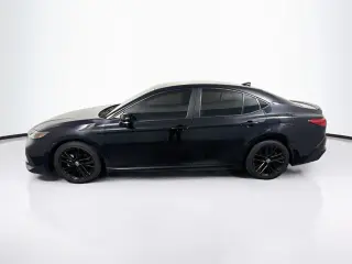 Toyota Camry 2025 SE 4dr Sedán