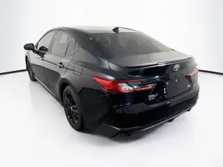 Toyota Camry 2025 SE 4dr Sedán