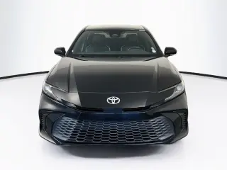 Toyota Camry 2025 SE 4dr Sedán