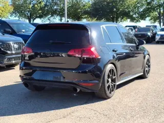 Volkswagen Golf GTI 2016 S 4dr Hatchback 6M