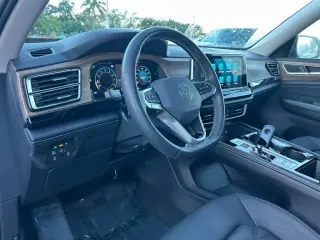 Volkswagen Atlas 2024 AWD SE 4Motion 4dr SUV con Tecnología