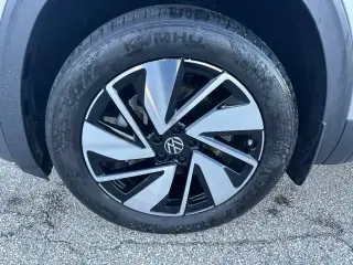 Volkswagen Atlas 2024 AWD SE 4Motion 4dr SUV con Tecnología