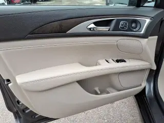 Lincoln MKZ 2019 AWD Reserve I 4dr Sedán
