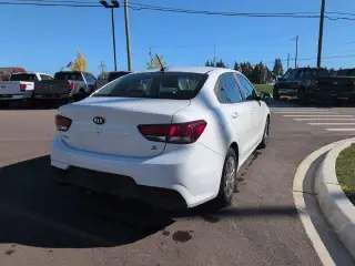 Kia Rio 2020 S 4dr Sedán