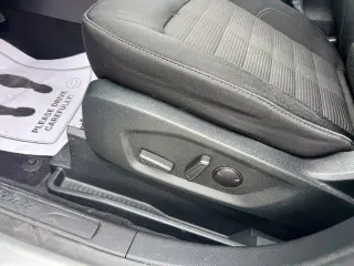 Ford Edge 2022 AWD SEL 4dr Crossover