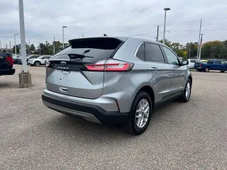 Ford Edge 2022 AWD SEL 4dr Crossover