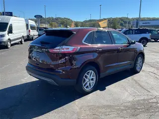 Ford Edge 2023 AWD SEL 4dr Crossover